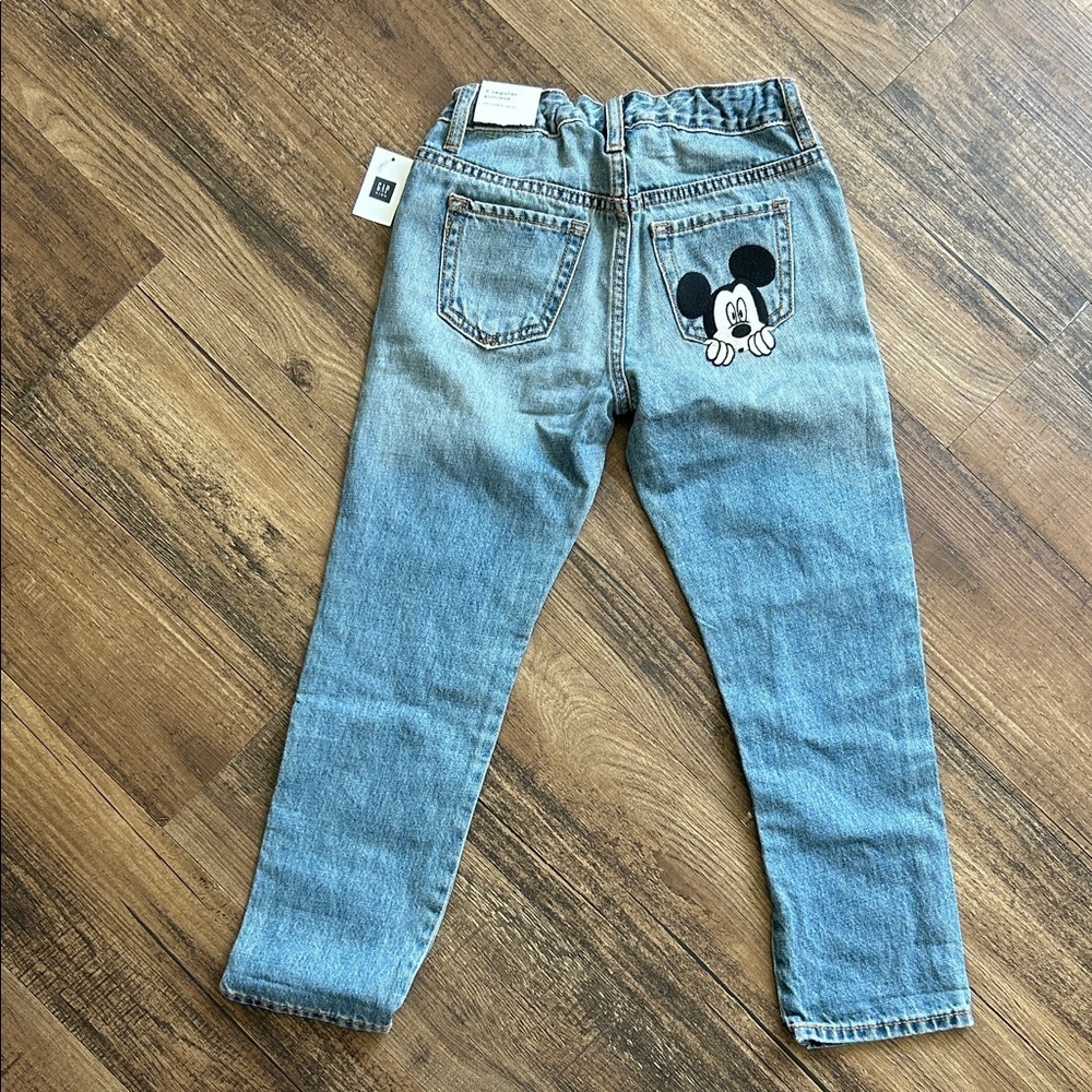 Disney Embroidered Minnie Mickey girlfriend fit Jeans - Picture 2 of 8